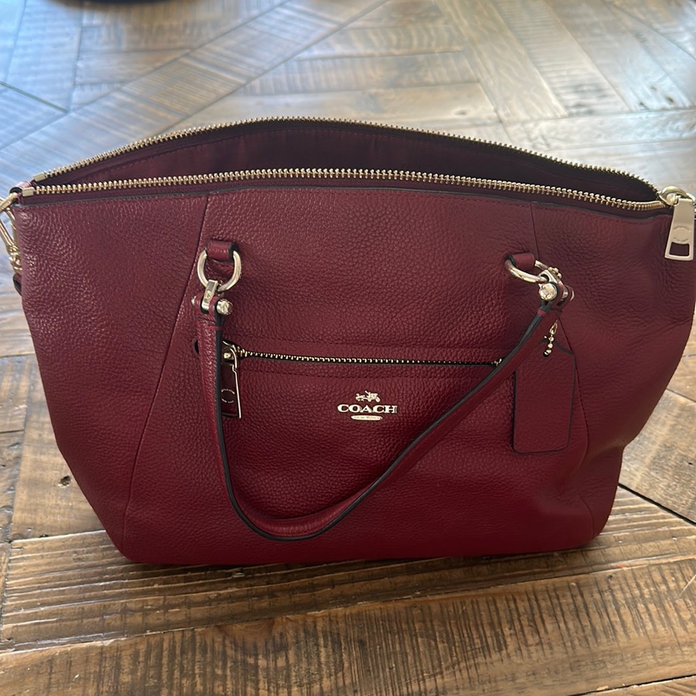 Coach purse. Burgundy.